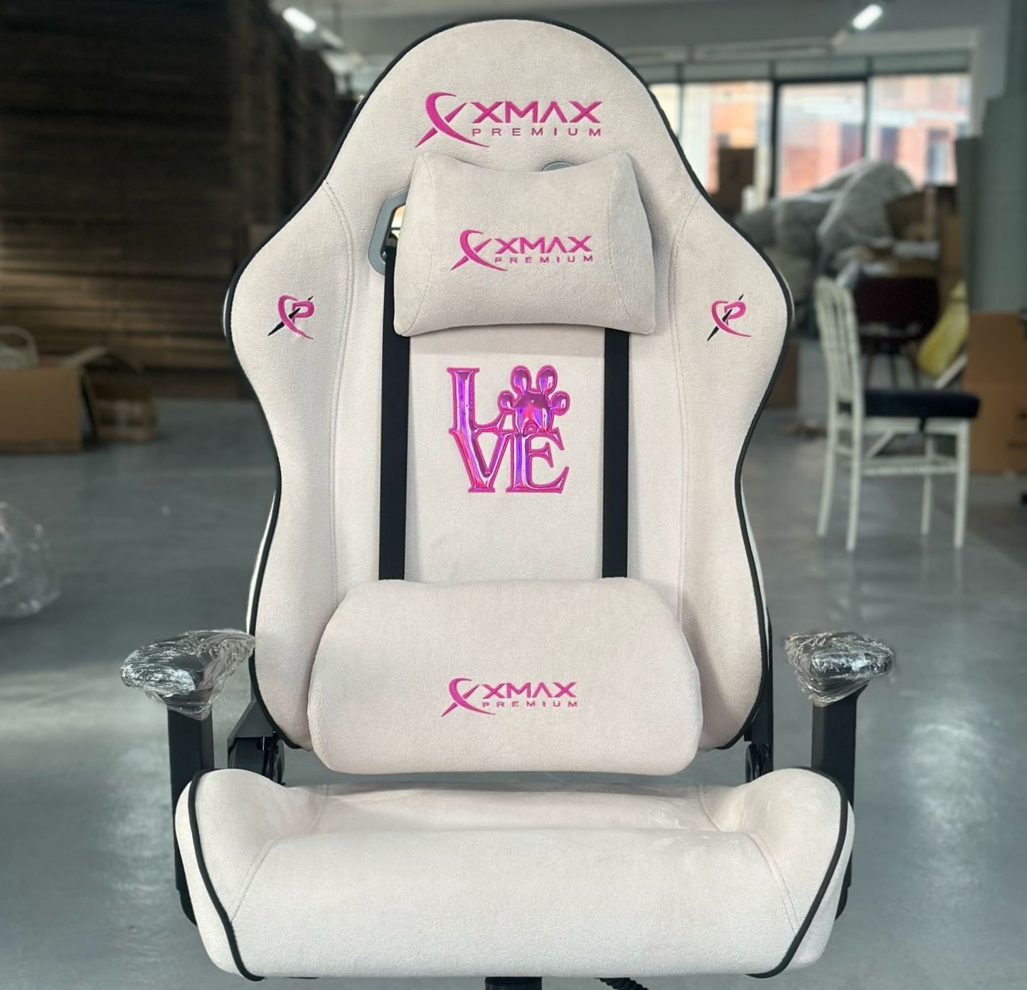 XMAX / Rio Love Açık Pembe Su İtici Lüks Kadife Şönil Kumaş Oyuncu Koltuğu / 100 KG Taşıma