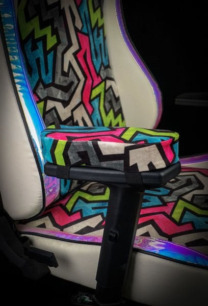 Churchill 3D Koltuk Kol Pedi Kadife Kumaş 32 DNS Yoğun Sünger Graffiti (Ergonomik Kol Destek)