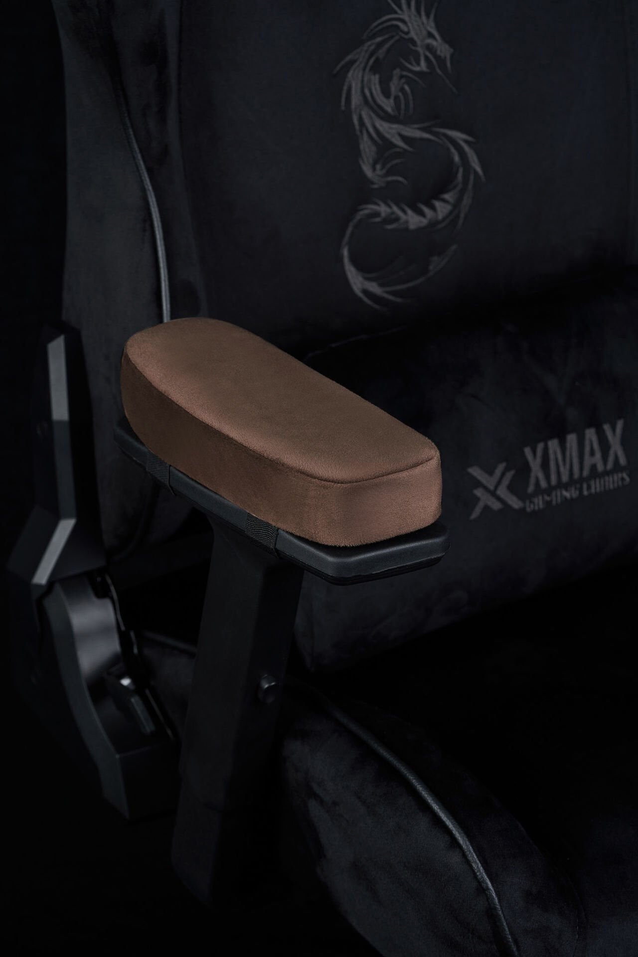 Churchill 3D Koltuk Kol Pedi Kadife Kumaş 32 DNS Yoğun Sünger Kahverengi (Ergonomik Kol Destek)