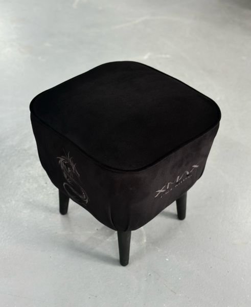 Arya Siyah Ayak Uzatma Pufu | Kadife Kumaş | Kalın Sünger | Konforlu Ayak Dinlendirme