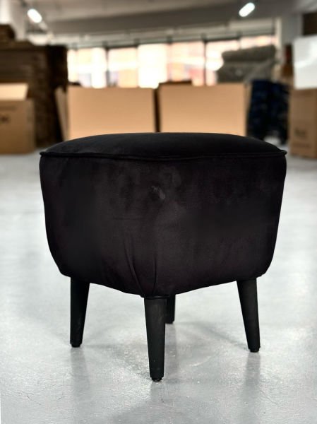 Arya Siyah Ayak Uzatma Pufu | Kadife Kumaş | Kalın Sünger | Konforlu Ayak Dinlendirme