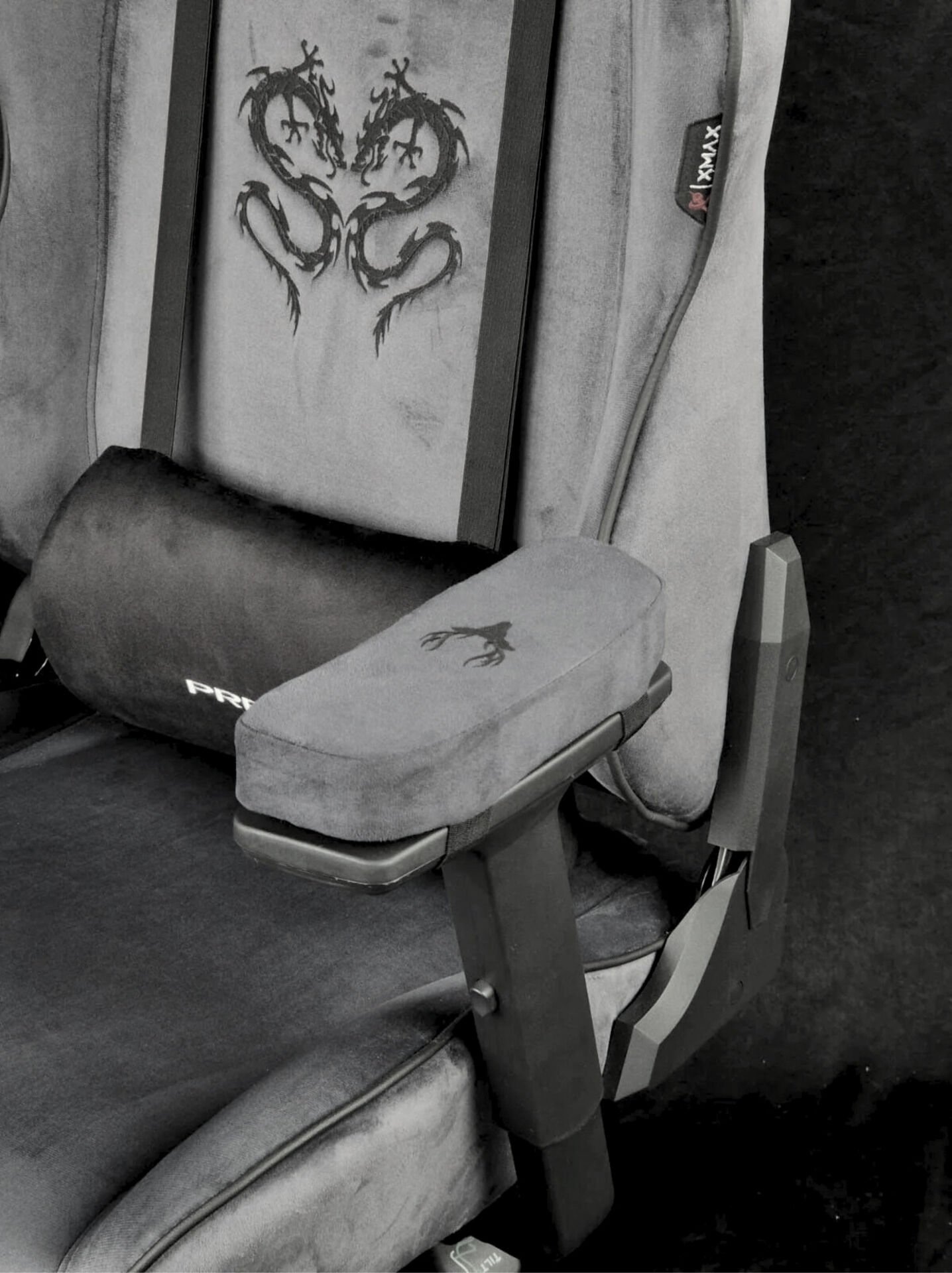 Churchill 3D Koltuk Kol Pedi Kadife Kumaş 32 DNS Yoğun Sünger Koyu Gri (Ergonomik Kol Destek)